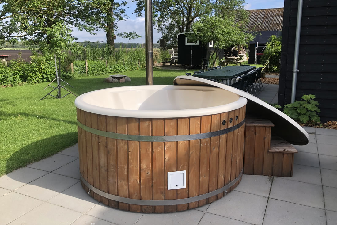 Groepsaccommodatie hottub